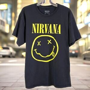 Nirvana T-Shirt Mens XL Smiley Face Grunge Punk Streetwear Vintage 90s Black